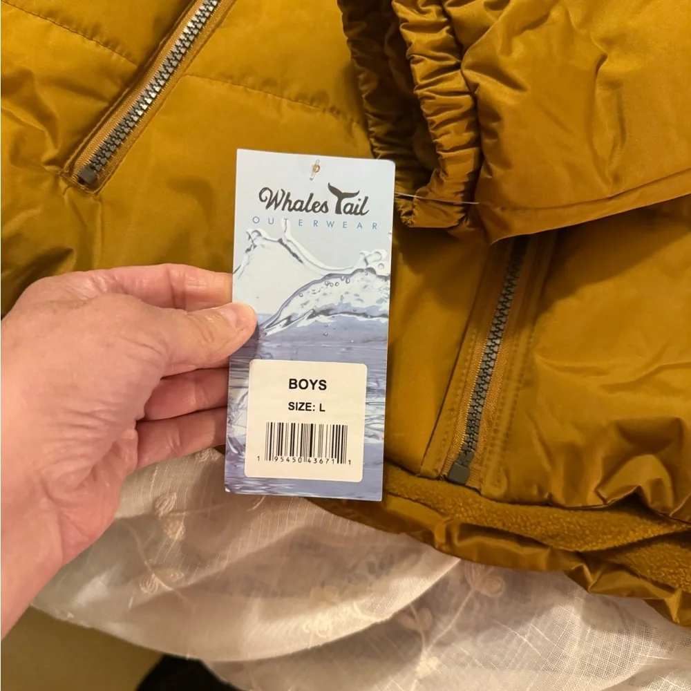Whales Tail Youth Boy’s Hooded Puffer Jacket - Mustard Brown, sz large, NWT! - Picture 3 of 8